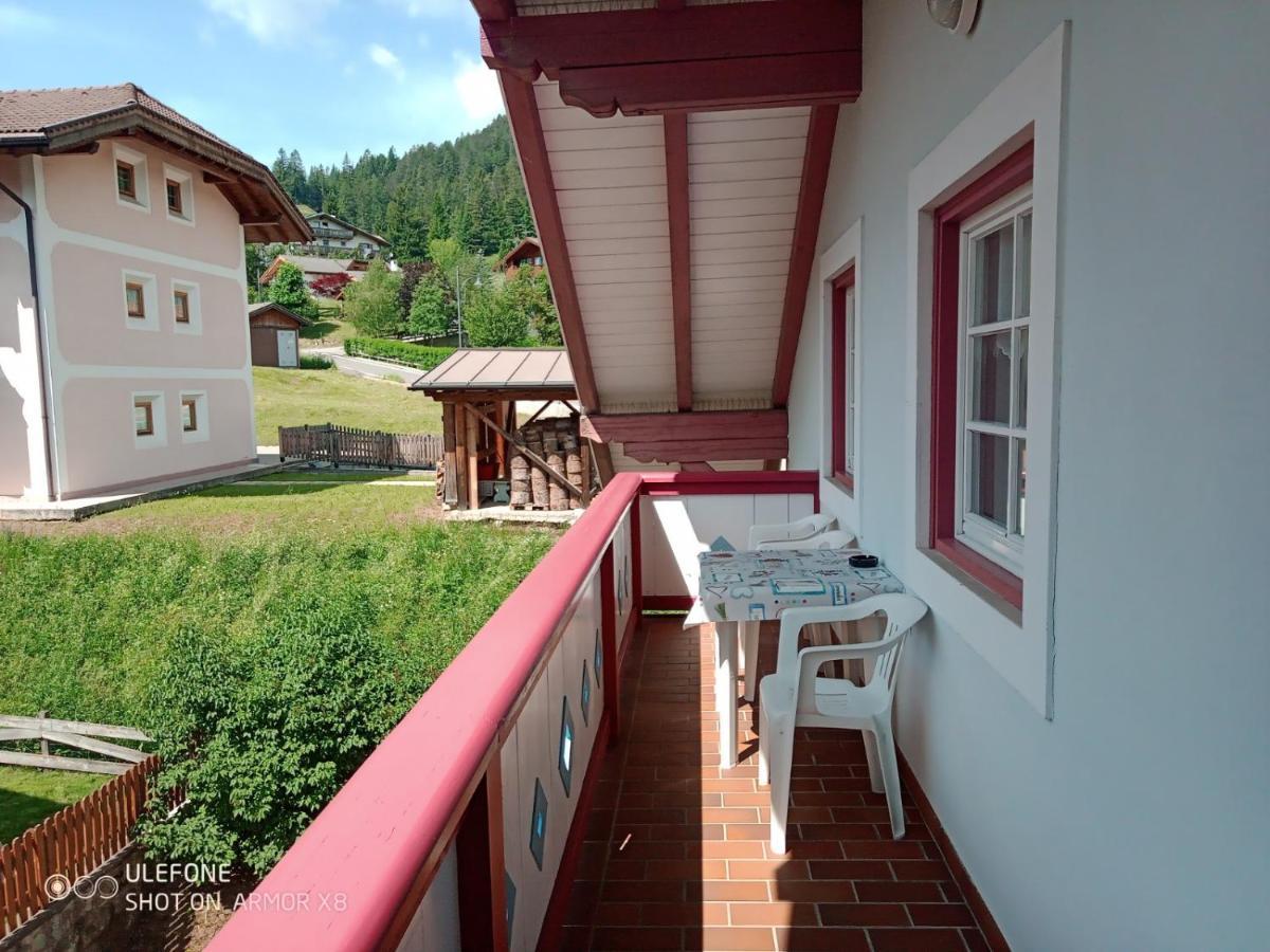 Casa Azzurra Apartment Pozza di Fassa Exterior foto